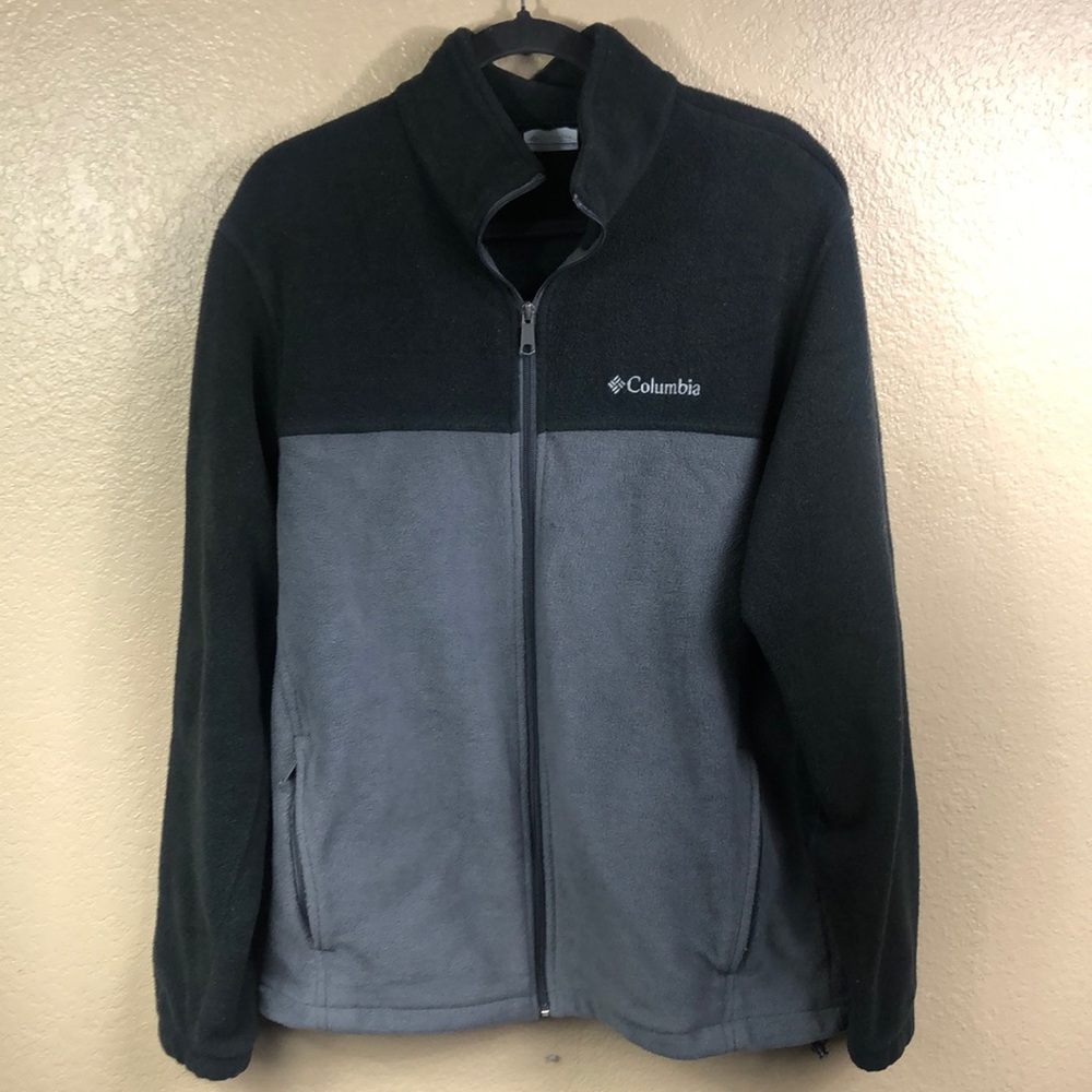 Columbia men’s fleece jacket.